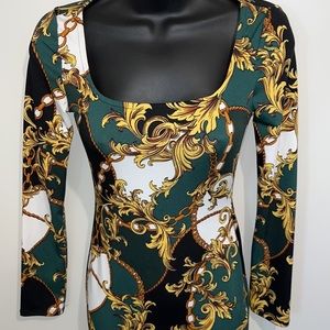 Long Sleeve Chain Print Body-con Dress